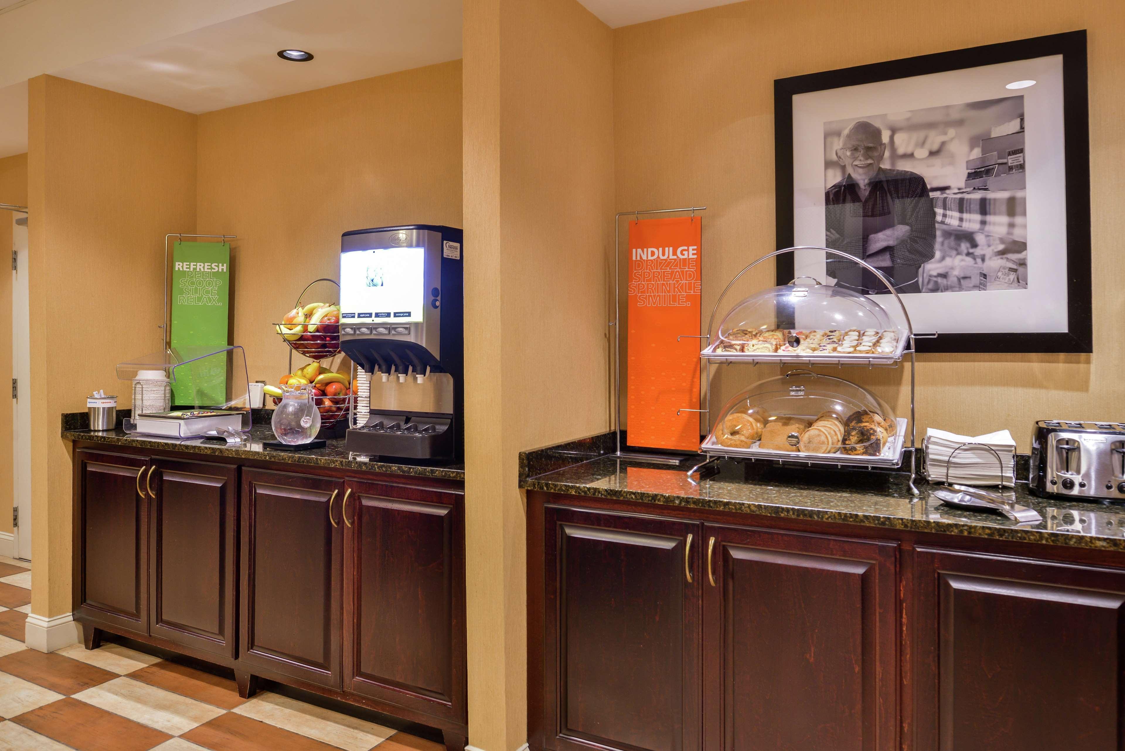 Hampton Inn Jackson-College Avenue Kültér fotó