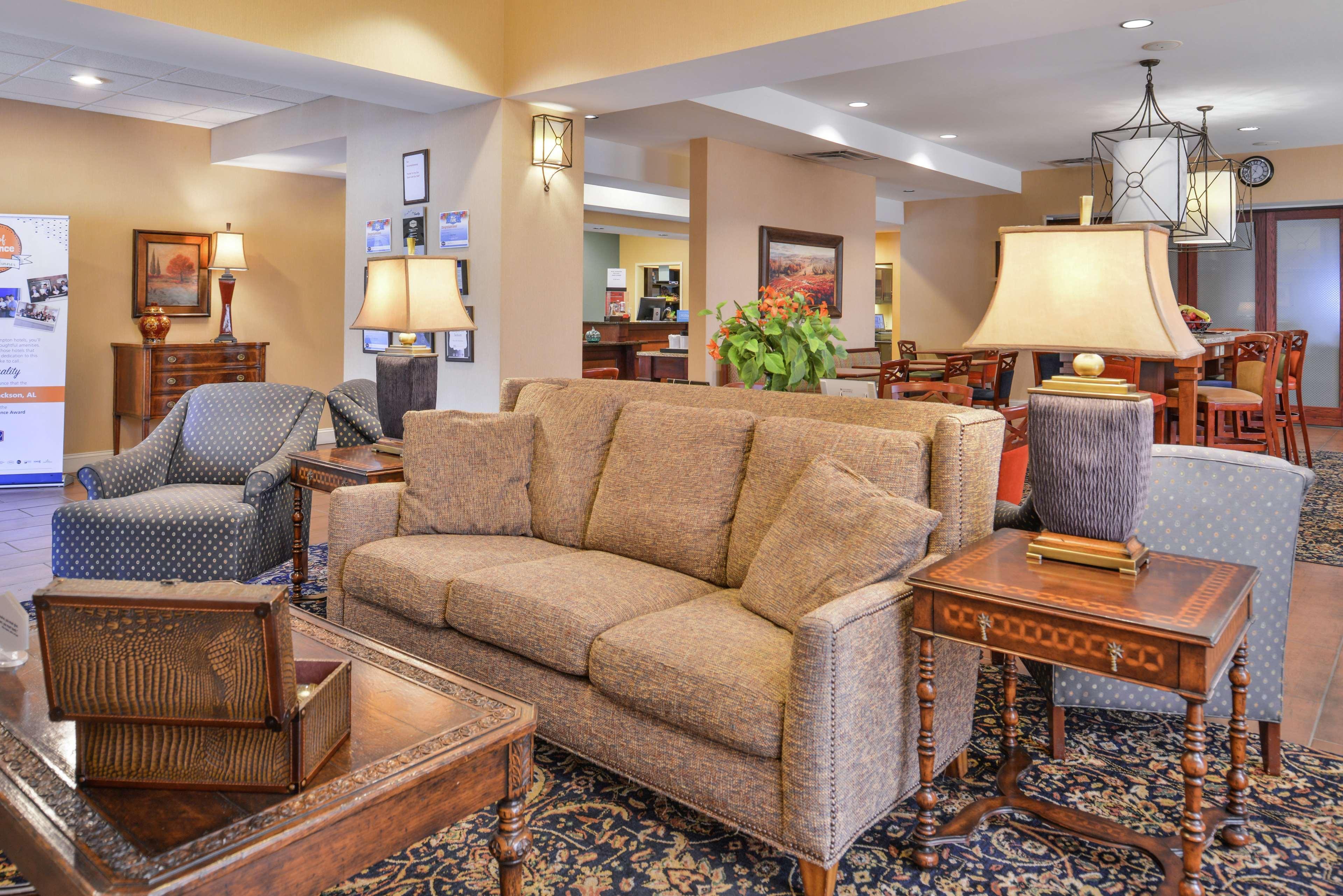 Hampton Inn Jackson-College Avenue Kültér fotó