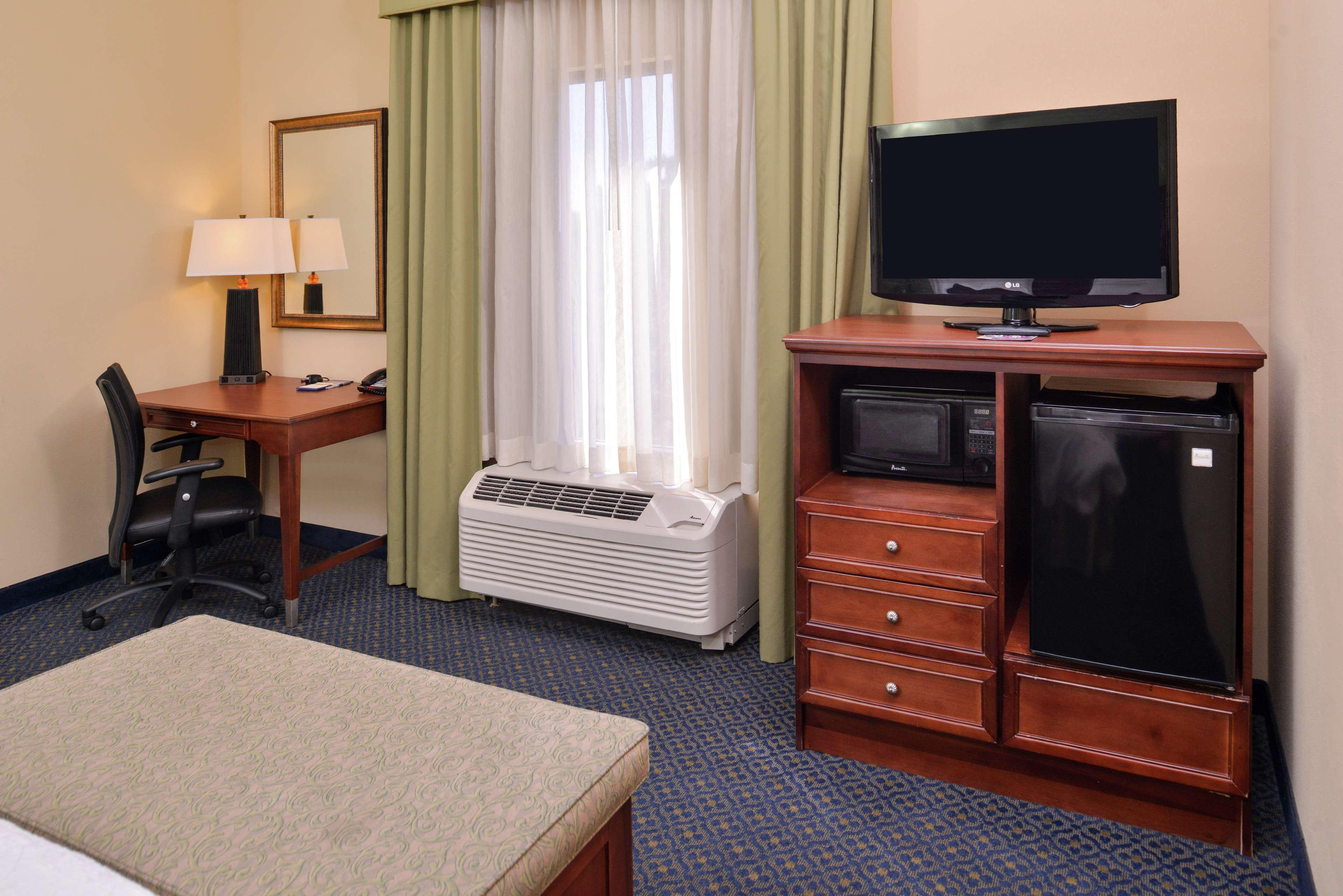 Hampton Inn Jackson-College Avenue Kültér fotó