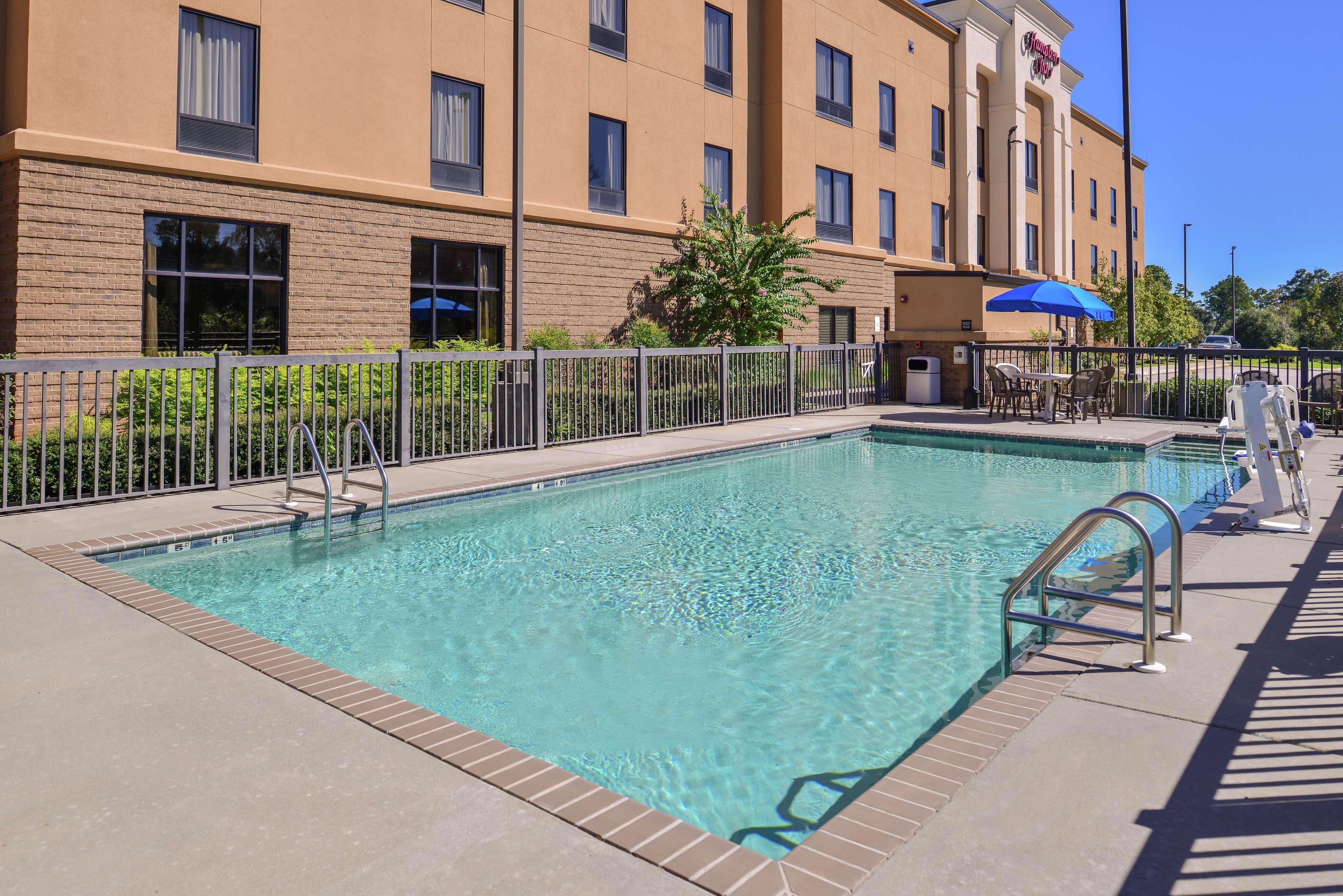 Hampton Inn Jackson-College Avenue Kültér fotó